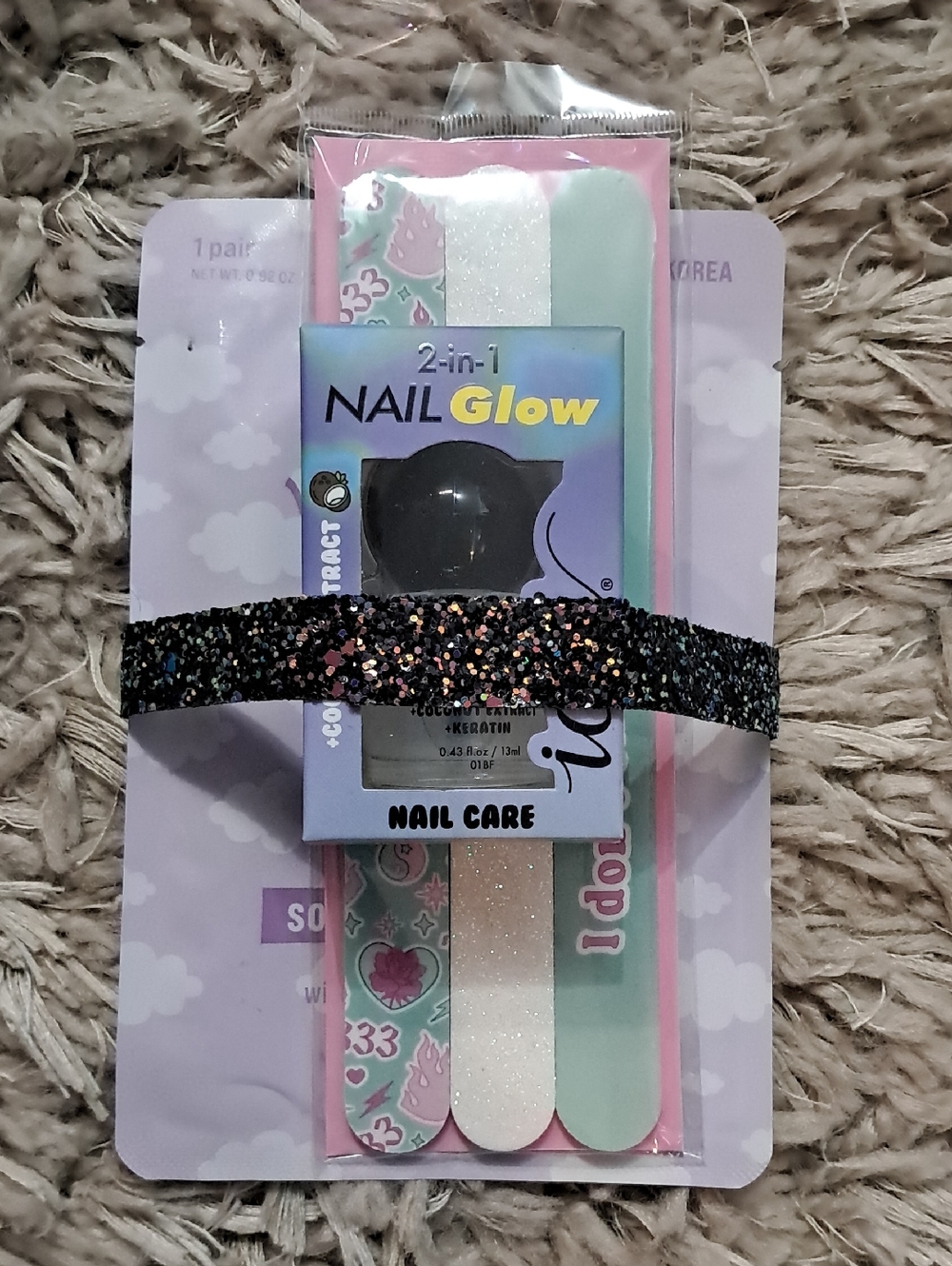 2-in-1 Nail Glow Nail Care Set - Pastel Pink & Mint